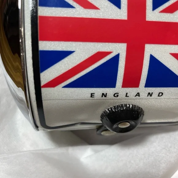 Little Earth England license plate purse - Picture 13 of 16